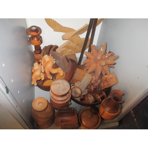 363 - Mixed treen items to include two African spears, carved eagle and other items