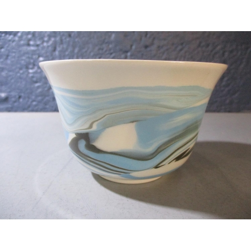 163 - A late 20th century Japanese lacquered box, three collectors' dolls, collectors plates, a Doulton va... 