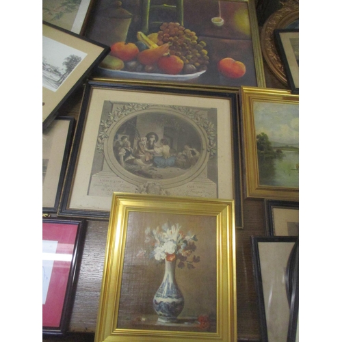 90 - Mixed pictures to include a Donald Crawford signed engraving, mixed coloured engravings and others