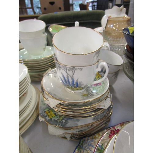 92 - A mixed lot of ceramics and glass to include a Melba china part tea set