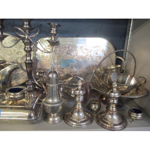 17 - A quantity of silver and silver plate to include a pair of 1920's silver trumpet formed specimen vas... 