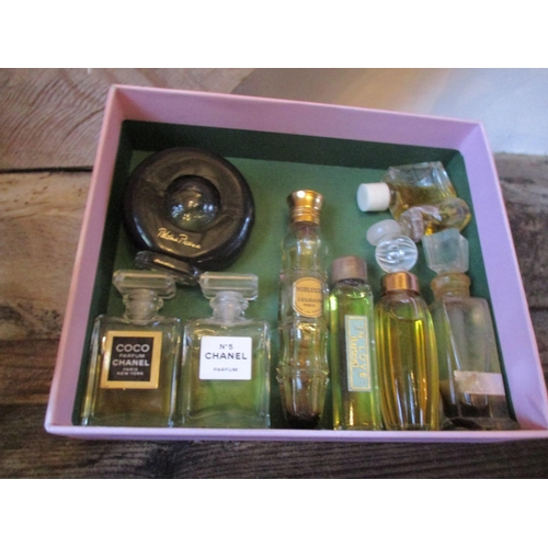 227 - Mid to late 20th century fragrances and display perfume bottles to include Guy Laroche J'ai Ose parf... 