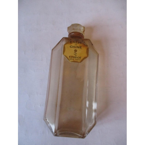 227 - Mid to late 20th century fragrances and display perfume bottles to include Guy Laroche J'ai Ose parf... 