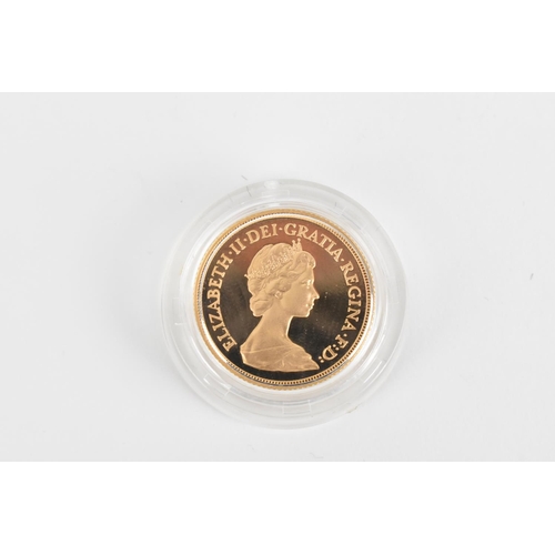 191 - A 1982 Royal Mint gold full sovereign coin, in presentation case