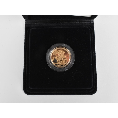 191 - A 1982 Royal Mint gold full sovereign coin, in presentation case