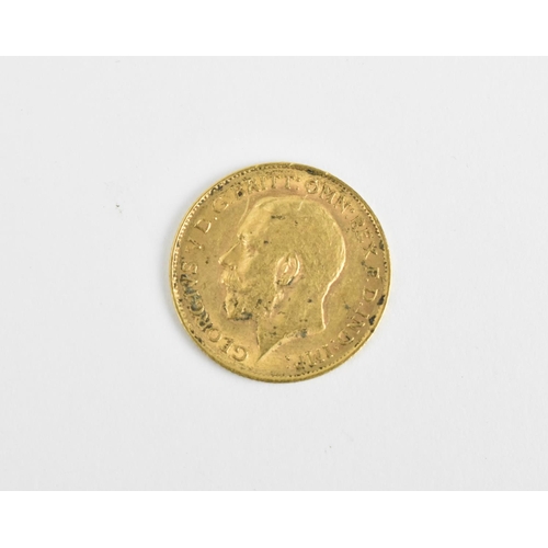 194 - A 1913 Royal Mint gold half sovereign coin, with George V head