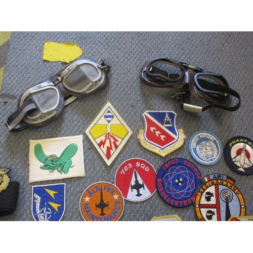 354 - Cloth badges to include aviation and space, British Airways blazer cloth badges and buttons, two avi... 