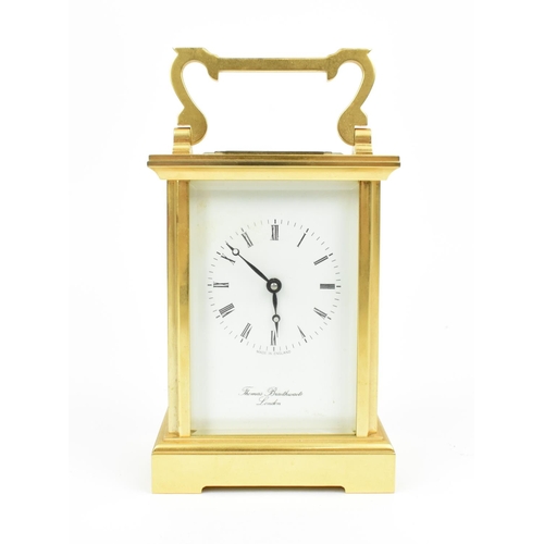 68 - A late 20th century brass cased carriage clock having a white enamel dial with Roman numerals, Bregu... 