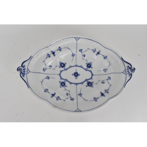 199 - A Royal Copenhagen porcelain hand painted oval serving dish in the white glaze and blue lace pattern... 