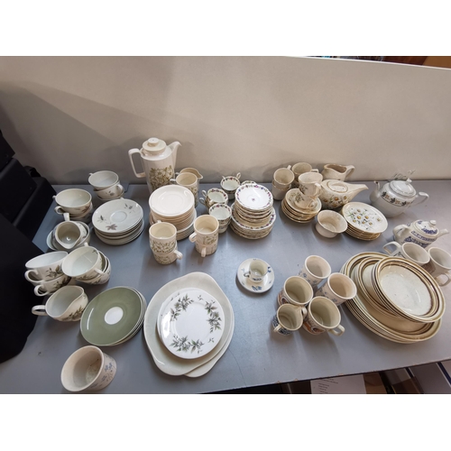 135 - Mixed part tea sets to include Royal Adderley Arcadia pattern, Royal Doulton Tumbling Leaves pattern... 