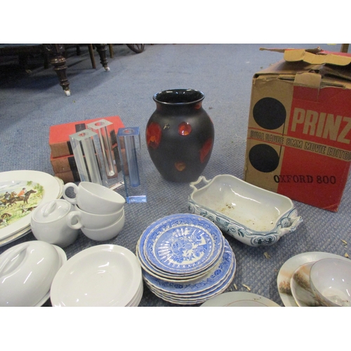 142 - A mixed lot to include a Japanese egg shell part tea set with images of storks, blue and white plate... 