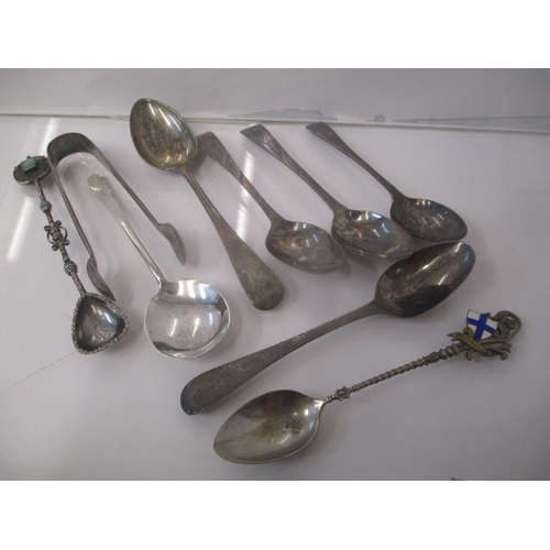 3 - Silver to include six assorted teaspoons, a preserve spoon, sugar tongs and a decorative spoon, 122g... 