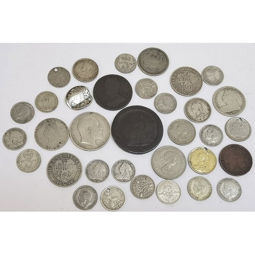 65 - A collection of 18th/19th century British coinage to include a George II 1754 half penny, George III... 