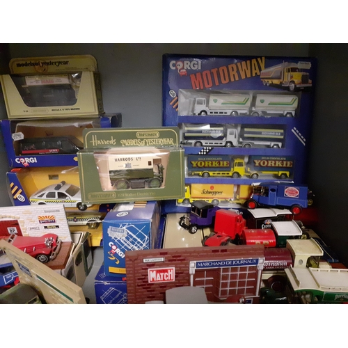 208 - Late 20th century diecast collectors vehicles, some boxed, to include a Britain's Forest Harvester, ... 