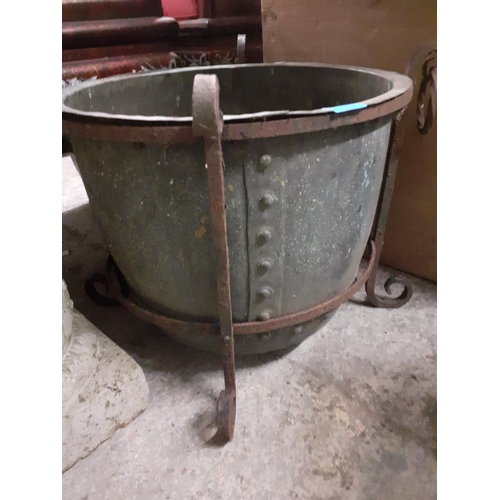 237 - A box of treen swirl furniture additions, and a metal planter on stand Location: G