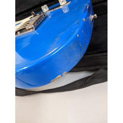 100 - A 1990s Fender Telecaster Lake Placid blue metallic guitar made in USA serial number 503177
Location... 