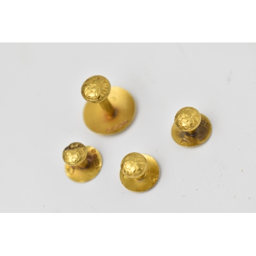 131 - Four 18ct yellow gold shirt studs, with floral etched detail, in velvet lined case, A/F, weight 4 gr... 