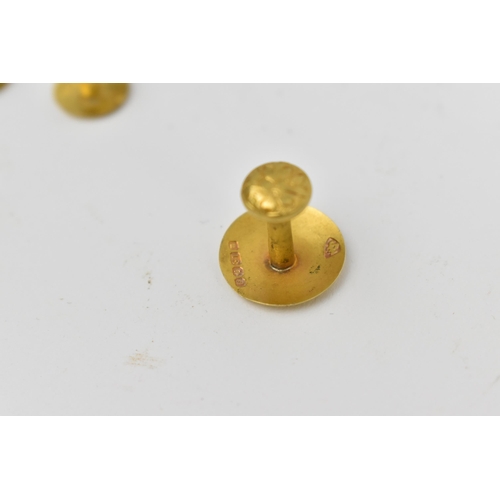 131 - Four 18ct yellow gold shirt studs, with floral etched detail, in velvet lined case, A/F, weight 4 gr... 