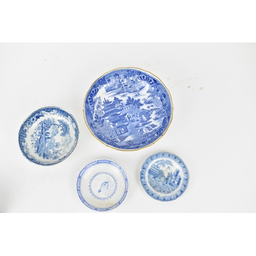 225 - 18th/19th century British blue and white teaware to include three Caughley tea bowls, each decorated... 