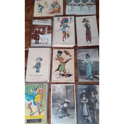 65 - A quantity of mainly early 20th Century fashion and glamour postcards to include Parisian Les Modes ... 