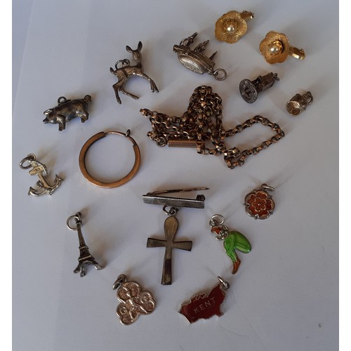 93 - Vintage costume jewellery to include a micro-mosaic brooch, 2 cameo brooches, a Mexican silver and a... 