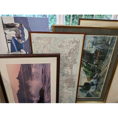 200 - A mixed lot of pictures to include a Gillian Crane gauche, Dale Elliot oil paintings, mixed prints, ... 