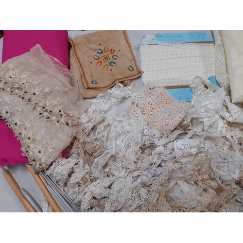 94 - Vintage lace insertions, trimmings and collars to include 2 cream Irish crotchet lace collars with c... 