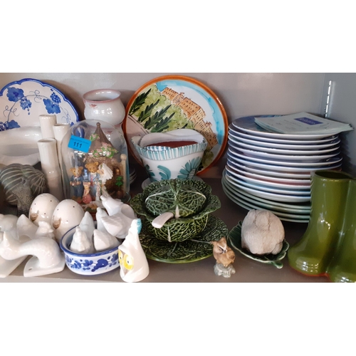 366 - Mixed 20th century ornaments and ceramics to include Bradford Exchange dolphin collectors plates, Po... 