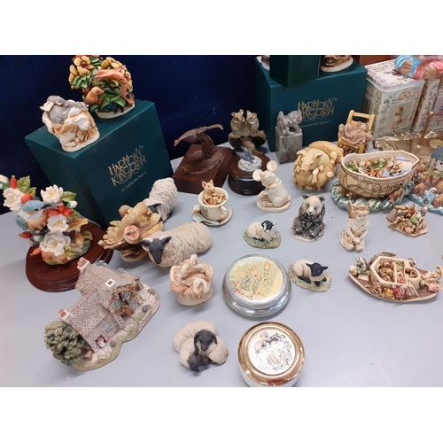 403 - Collectables to include Bramley Hedge models by Border Fine Arts, Harmony Kingdom boxes and Border F... 