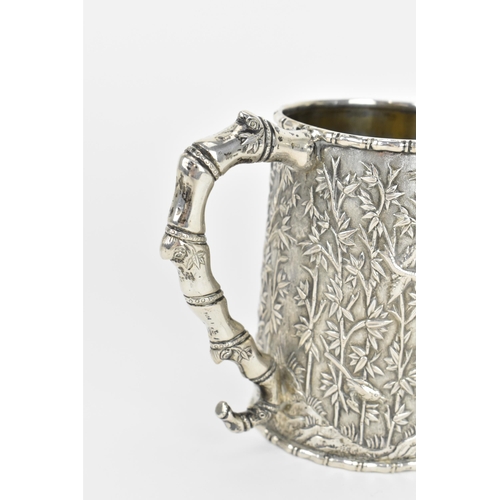 7 - A Chinese export silver straight-tapered mug, late 19th/early 20th century, designed with bamboo sim... 