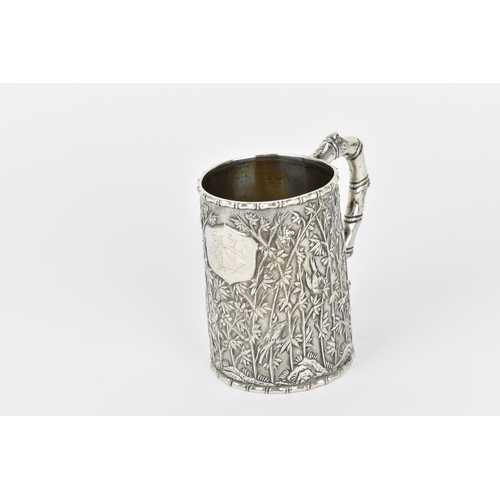 7 - A Chinese export silver straight-tapered mug, late 19th/early 20th century, designed with bamboo sim... 