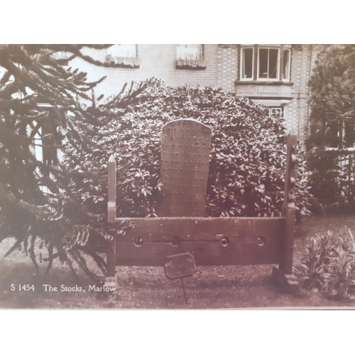 12 - A quantity of early to mid 20th century postcards to include scenes of Marlow, Brighton, Cliveden, M... 