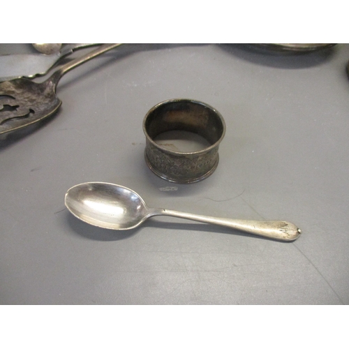 177 - A mixed lot of silver plate, silver and other metals, flatware and table wares, to include a silver ... 