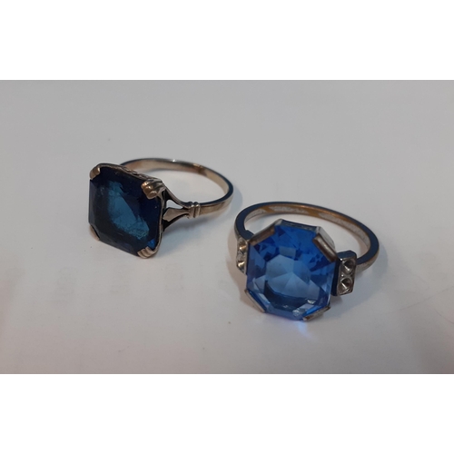 37 - Mixed costume jewellery to include a 9ct white gold ring with blue glass cabochon, total weight 3.3g... 