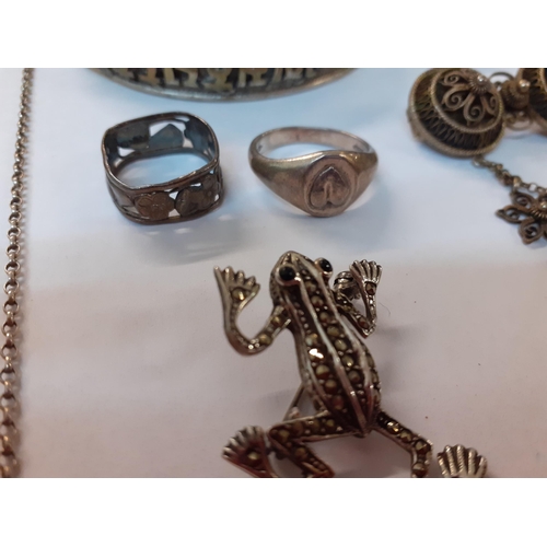 58 - A quantity of silver, white metal and silver tone costume jewellery together with mixed cufflinks an... 