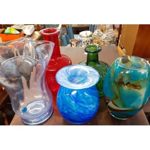 403 - A quantity of late 20th century Art Glass to include Mdina together with a Victorian green hyacinth ... 