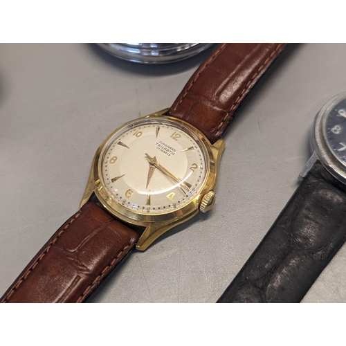 129 - A mixed group of wristwatches to include a Hudson Seawatch, Junghans Trilastic, Nevada Discus and ot... 