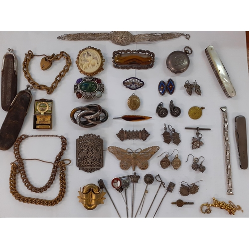 72 - A quantity of Victorian and later costume jewellery and hat pins to include a micro-mosaic pendant o... 