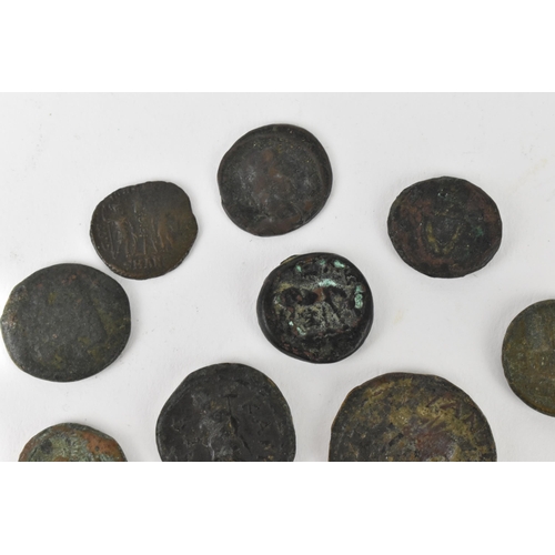 107 - Ancient Coinage - a group of mixed Western ancient coins to include bronze Roman Dupondius/Quadrons/... 