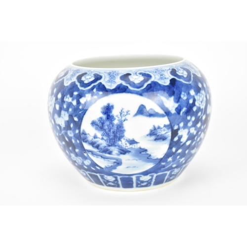 22 - A Chinese Qing dynasty blue and white porcelain vase, Guangxu period (1871-1908), of globular form w... 