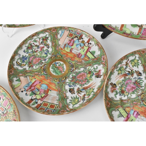 40 - A set of six Chinese Canton export porcelain plates, late Qing dynasty, in the Famille Rose palette ... 