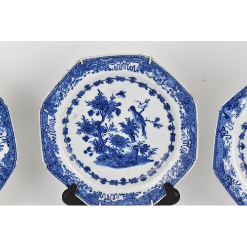 47 - A set of nine Chinese Qing dynasty blue and white porcelain plates, 18th century, probably Qianlong ... 