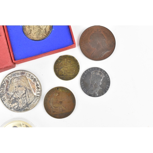 115 - A collection of Royal related commemorative medals to include a large bronze 1897 Victorian Diamond ... 