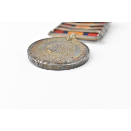 136 - Queen's Medal - Queen Victoria South Africa medal, dated 1899-1900 to reverse, having South Africa 1... 