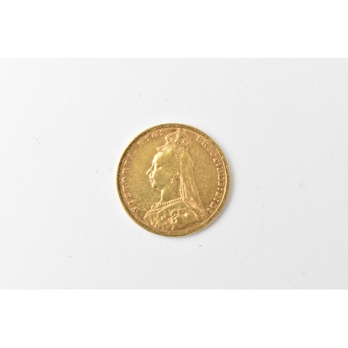 97 - Queen Victoria (1837-1901) full sovereign, London Mint, dated 1890