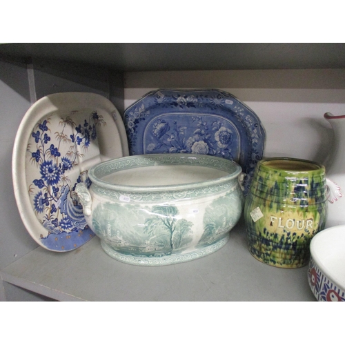 28 - A selection of Victorian and later ceramics to include an E Challinar Dora pattern footbath with rur... 