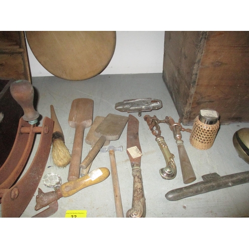 32 - A good mixed lot of kitchenalia to include an early 20th century mahogany Frys Chocolates pedlars tr... 