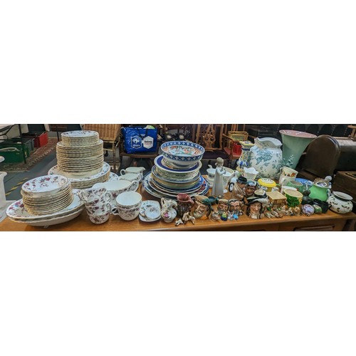 455 - A mixed lot of household ceramics and ornaments to include a Minton Ancestral bone china part dinner... 