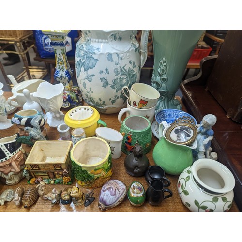 455 - A mixed lot of household ceramics and ornaments to include a Minton Ancestral bone china part dinner... 