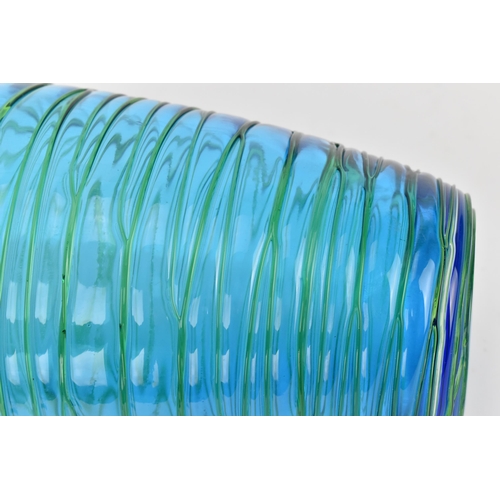 122 - An Italian hand blown filo girato glass vase, probably by Fulvio Bianconi, Venice, the blue ground o... 